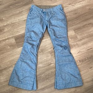 Women’s Snowboarding Pants